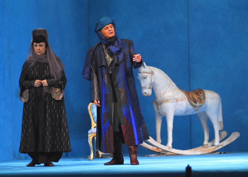 Milan Ogrizović, <em>Hasanaginica</em>, adaptacija i režija Mustafa Nadarević, HNK u Zagrebu, 2006.