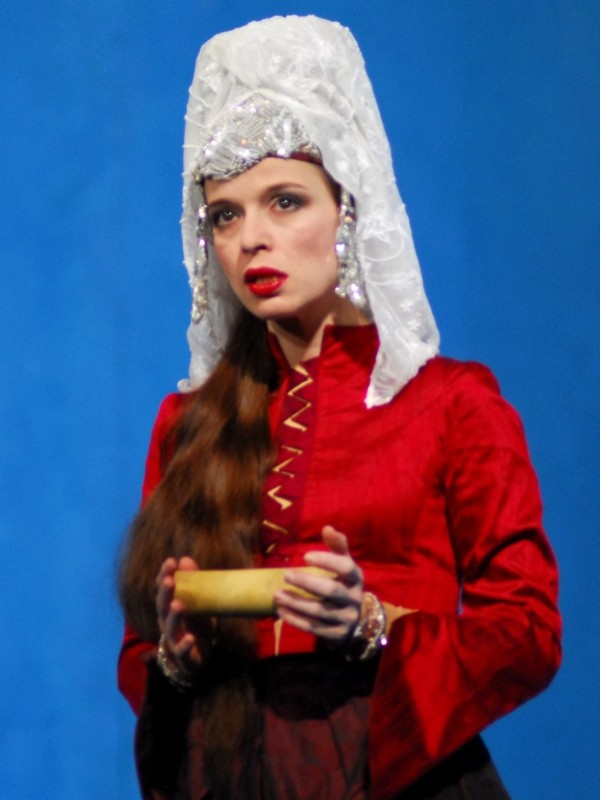 Milan Ogrizović, <em>Hasanaginica</em>, adaptacija i režija Mustafa Nadarević, HNK u Zagrebu, 2006.