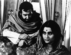 Kuća i svijet (Ghare baire, 1984); red. Satyajit Ray