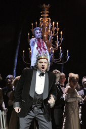 Metropolitan Opera, New York: Giuseppe Verdi, MACBETH, red. Adrian Noble; John Relyea (Banquo) i Željko Lučić (Macbeth), foto: Ken Howard (www.operatoday.com)