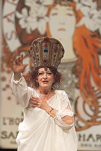 Hrvatsko narodno kazalište Zadar: Nina Skorup, Sarah Bernhardt, red. Ivan Leo Lemo, foto: Željko Karavida