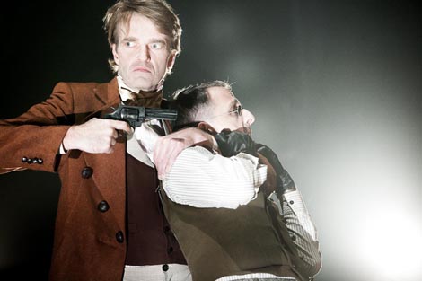 Zagrebačko kazalište mladih: Ana Tonković Dolenčić (prema proznim motivima i likovima Arthura Conana Doylea), Sherlock Holmes, red. Krešimir Dolenčić
