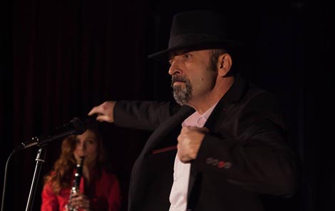 Binocular Teatar, Zagreb: Sreten Mokrović / Fernando Pessoa, Bankar anarhist, red. Borna Armanini