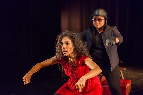 Trafik, Rijeka, The Necessary Stage, Singapur, HNK Ivana pl. Zajca, Rijeka, Esplanade – Theatres on the Bay, The Studios, Singapur: Crossings, red. Alvin Tan