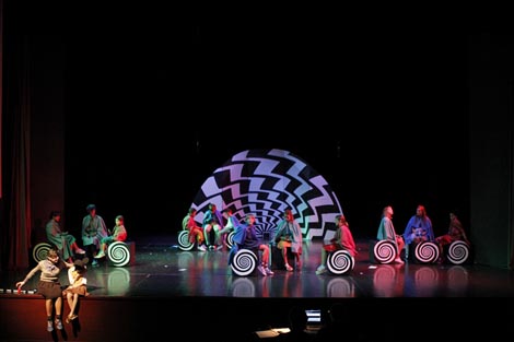 Hrvatsko narodno kazalište Ivana pl. Zajca i Kazališna radionica Malik za mlade, Rijeka: Helena Petković (prema motivima priča Roalda Dahla), Djevojčak u vještičjem vrtlogu; red. Helena Petković