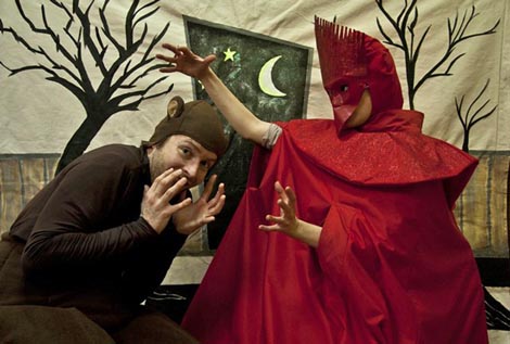 Kazališna družina Don Hihot: Damjan Simić (prema tekstu Lane Bitenc), Dobrica Dabar, red. Lana Bitenc