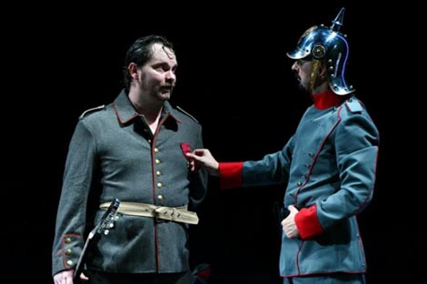 Drama Slovenskog narodnog gledališča, Ljubljana: Goran Stefanovski, Figurae Veneris Historiae, red. Aleksandar Popovski, foto: Peter Uhan, www.drama.si