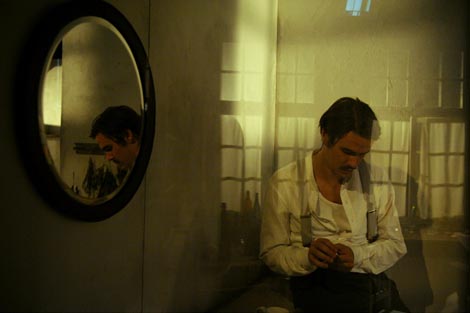 Schaubühne am Lehniner Platz, Berlin, Njemačka, August Strindberg, Gospođica Julija, red. Katie Mitchell, Leo Warner, foto: © Stephen Cummiskey