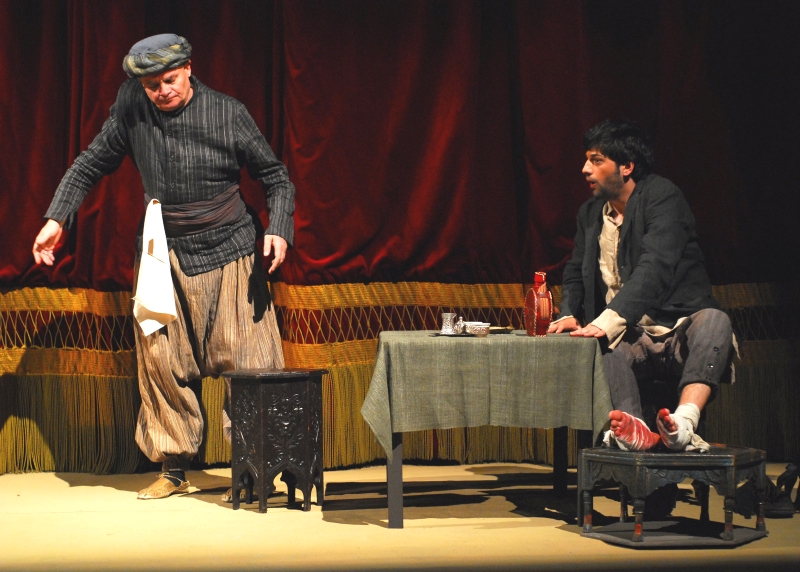 Milan Ogrizović, <em>Hasanaginica</em>, adaptacija i režija Mustafa Nadarević, HNK u Zagrebu, 2006.