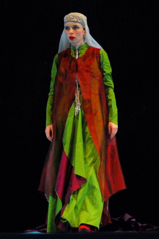 Milan Ogrizović, <em>Hasanaginica</em>, adaptacija i režija Mustafa Nadarević, HNK u Zagrebu, 2006.