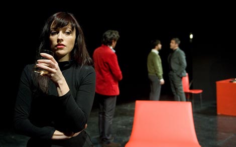 Hrvatsko narodno kazalište u Varaždinu: Henrik Ibsen, Hedda Gabler, red. Kesnija Krčar