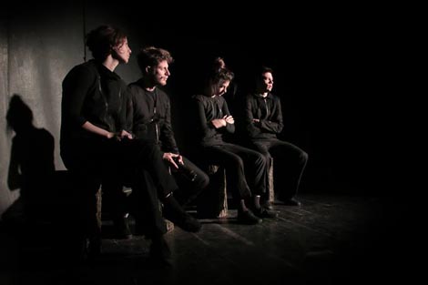 Teatar &TD, Zagreb: Morana Novosel, Nina Gojić, Logično mjesto za susret, red. Morana Novosel