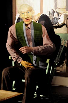 Gradsko kazalište Joza Ivakić, Vinkovci: August Šenoa, Postolar i vrag, red. Ivan Ćaćić