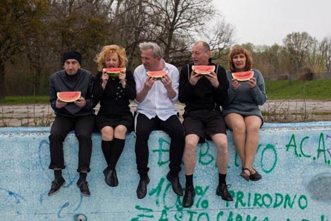 Kazališna družina Pinklec, Čakovec, VRUM performing arts collective, Zagreb, Hrvatsko narodno kazalište u Varaždinu: Andri Beyeler, The killer in me is the killer in you, my love, red. Sanja Tropp Frühwald i Till Frühwald