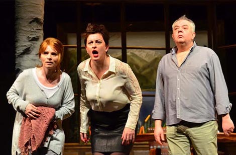 Zagrebačko gradsko kazalište Komedija: Christopher Durang, Vanja i Sonja i Maša i Picko, red Nina Kleflin