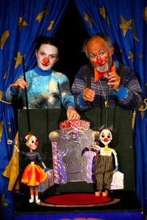 Max teatar, Zagreb: Pero Juričić i Marina Kostelac (na pjesme Zvonimira Baloga), Veseli Balogov cirkus, red. Pero Juričić i Marina Kostelac